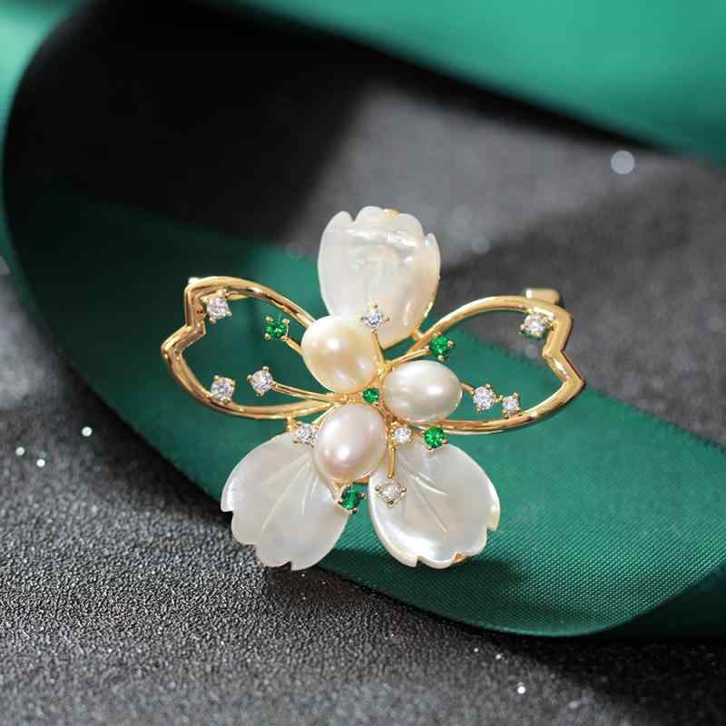 ブローチ レディース 女性用 多機能 ライトラグジュアリー 高級感 ゴールド 天然マザーオブパール 桜 ..