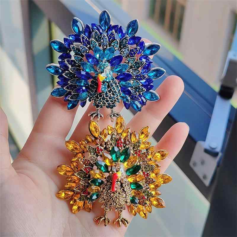 ブローチ 男女兼用 レトロ 感謝祭 ターキー ラインストーン ユニーク 遊び心 アニマル 個性的 かわいい..