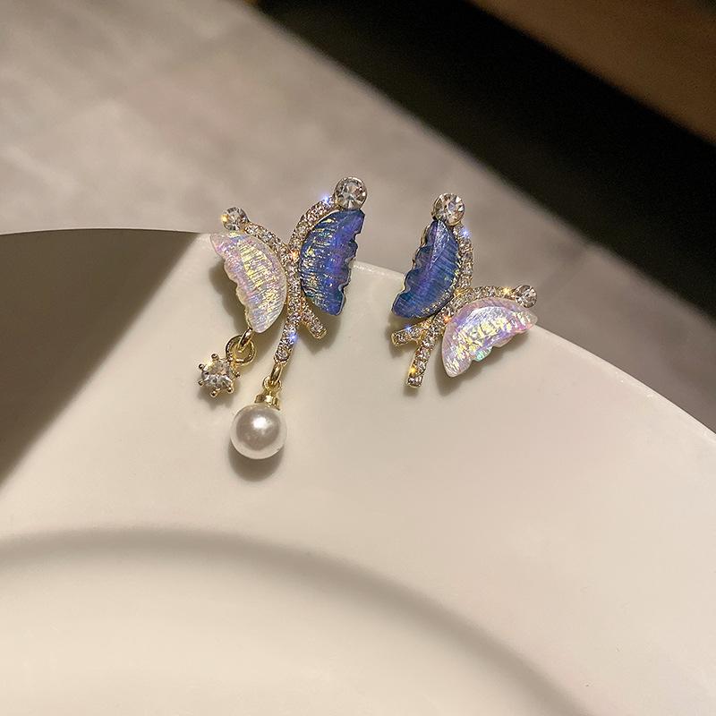 Body Earrings - ピアス レディース 925シルバーポスト アシンメトリー 蝶々 ジルコニア きらめく 上品な 高級感 大人かわいい 個性的 インスタ風 クール シンプル おしゃれ エレガント 普段使い オフィス カジュアル