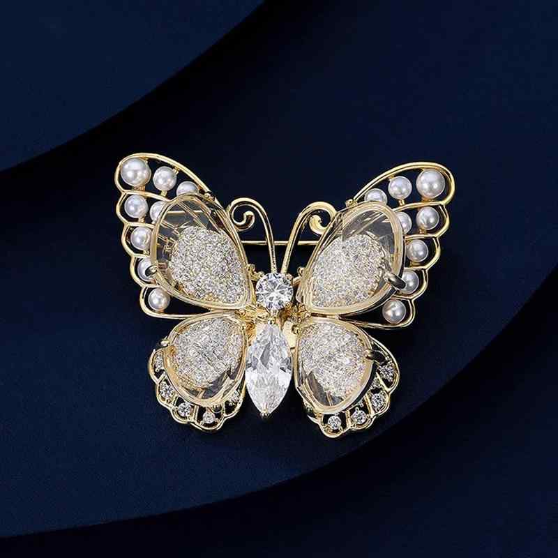 ブローチ レディース 銅合金 豪華 フルラインストーン 蝶 バタフライ 個性的 デザイン 高級感 おしゃれ フォーマル 結婚式 パーティー 入学式 卒業式 オフィス 通勤