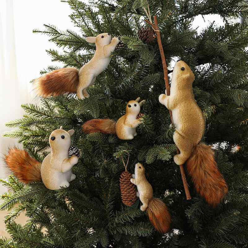 クリスマスオーナメント フォーム製 かわいい リアルな リス ミニサイズ 卓上 吊り下げ マスコット フィギュア インテリア 置物 飾り デコレーション ユニーク オブジェ