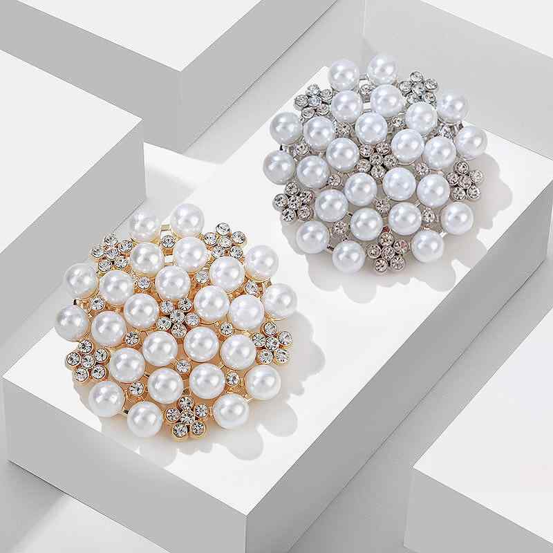 ブローチ レディース 韓国ファッション エレガント 上品 エコ 亜鉛合金 ラインストーン パール カメリア フラワーモチーフ 入学式 卒業式 結婚式 パーティー コサージュ ピンブローチ