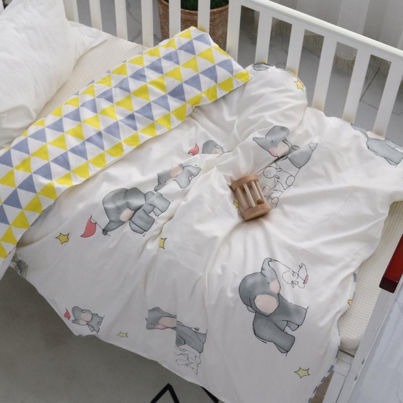 ベビー掛け布団 新生児 赤ちゃん 洗える コットン100% 綿入り 取り外し可能 オールシーズン 肌に優しい ふんわり 快適 安心 安全