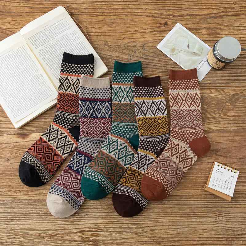 靴下 レディース 保温 厚手 吸汗性 民族風 レトロ 配色切り替え 日系 ルーズスタイル ミドル丈 綿素材 ..