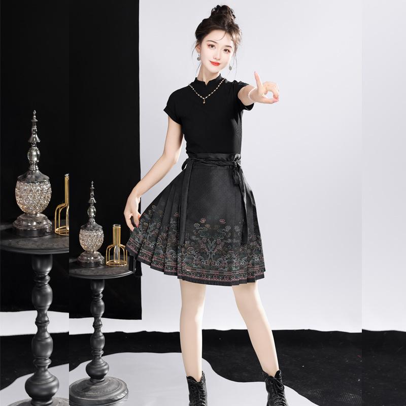 スカート レディース 新中華風 馬面スカート 織金 花柄 プリーツ ミニスカート 低身長向け 通勤 オフィス デイリーユース 撮影 イベント衣装 ポリエステル チュール素材 幾何学模様 カジュアルスタイル 春夏