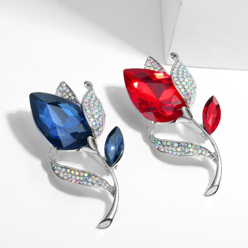 ブローチ レディース エレガント 上品な 華やか クリスタル チューリップ 花 フラワーモチーフ おしゃ..