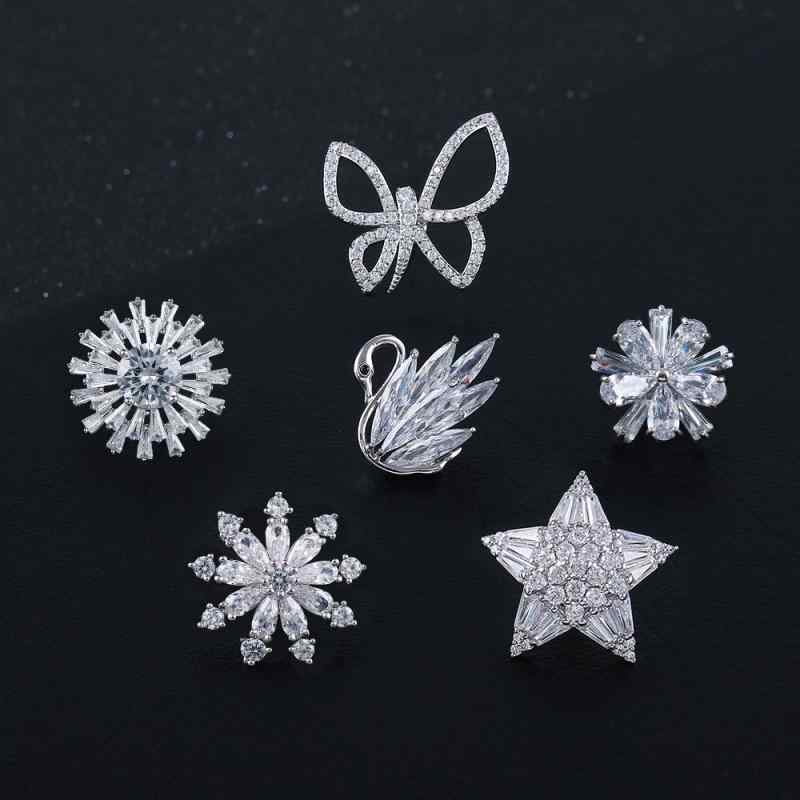 ブローチ レディース クリスタル スワン ジルコニア 谷間見え防止 固定 多機能 2way マイクロパヴェ 上..