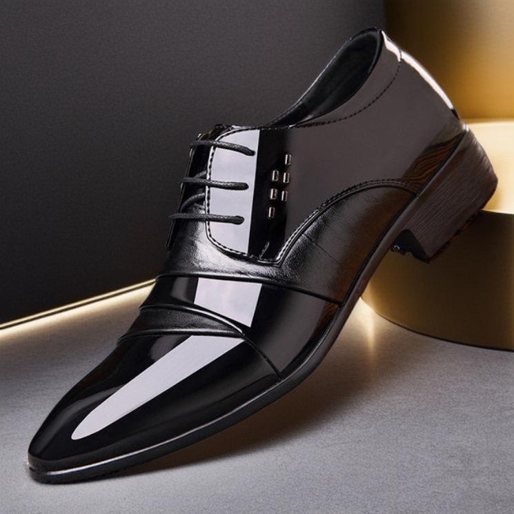 革靴 メンズ 通気性抜群 ビジネス フォーマル カジュアル エナメル ポインテッドトゥ ブラック 大きい..