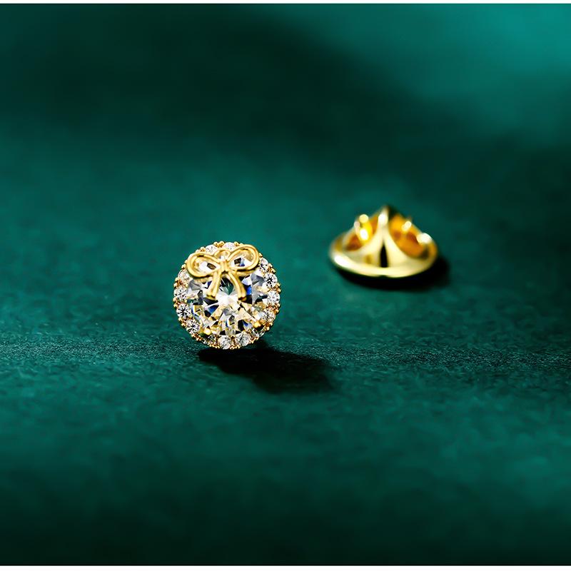 ブローチ レディース シンプル おしゃれ ジルコニア 清楚 リボン エレガント 胸元カバー 高見え 上品 ..