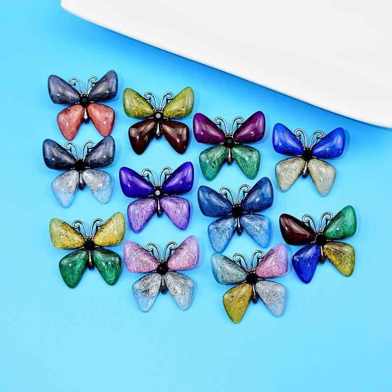 ブローチ ユニセックス 蝶々 アニマルモチーフ かわいい グラデーションカラー メタル製 ラインストー..