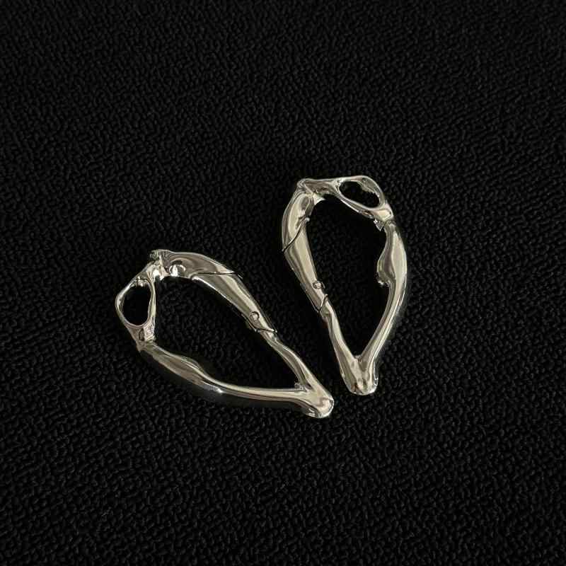 キーホルダー 多機能 高級感 高見え 亜鉛合金製 電気メッキ加工 ユニーク 変形フック オリジナルデザイ..