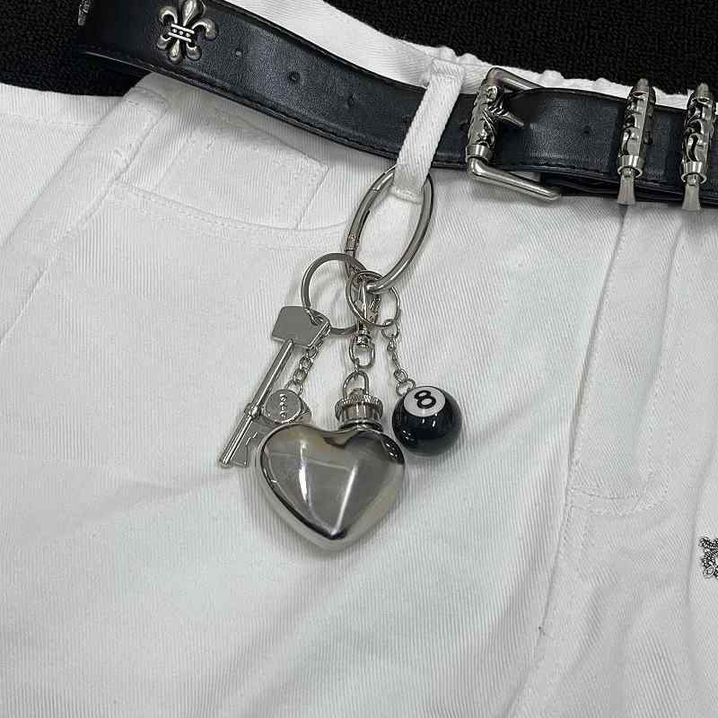 キーホルダー おしゃれ スタイリッシュ 栓抜き カラビナ フック 楕円形 ハート型 スキットル サイコロ ..