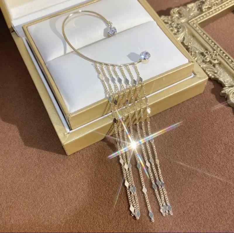 イヤーカフ レディース 片耳用 タッセル フリンジ スパンコール キラキラ レトロ アンティーク 大ぶり ..