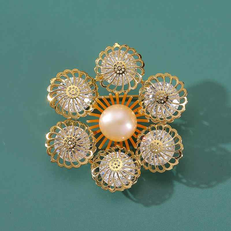 ブローチ レディース 多機能 ジルコニア 淡水パール マイクロインレイ 花 フラワーモチーフ ゴールド 高級感 エレガント 上品 韓国風 スーツ ジャケット 結婚式 入学式 卒業式 パーティー フォーマル 通勤 オフィス