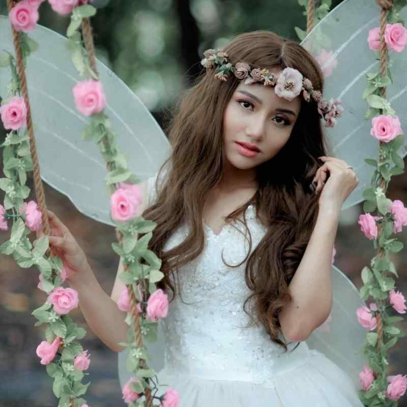 ヘッドドレス レディース コーヒー色 花冠 編み込み花 手作り ナチュラル 髪飾り カチューシャ ヘアバンド 結婚式 ウェディング 旅行 ビーチ リゾート トラベルフォト ビーチフォト