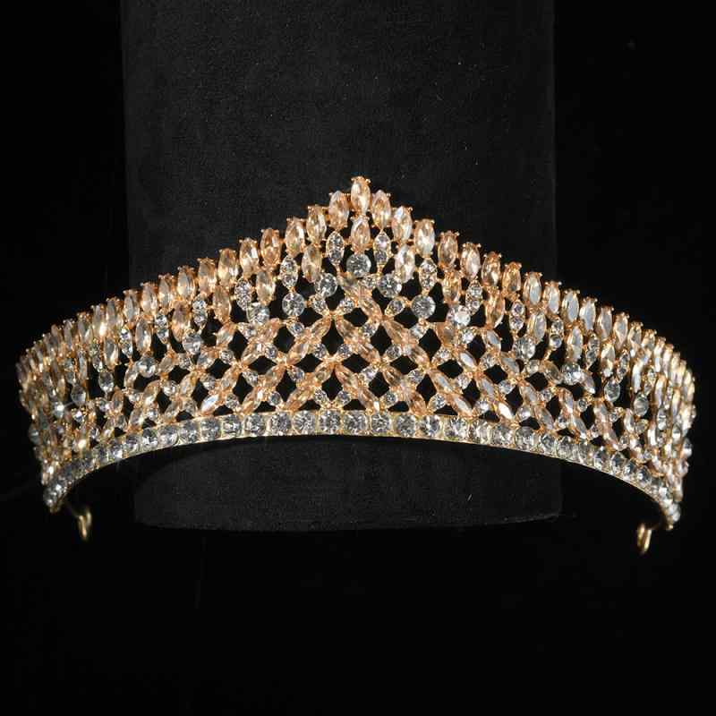 ティアラ レディース シンプルデザイン 軽やか 上品 高級感 プリンセス 誕生日 結婚式 発表会 パーティー 舞踏会 イベント 王冠 ヘアアクセサリー 金属製 電気メッキ加工 金色