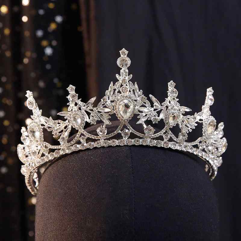 ティアラ レディース 韓国風 レトロ 花嫁 ブライダル ウェディング 豪華 ゴージャス 上品 エレガント 万能 フォトウェディング 前撮り 結婚式 髪飾り