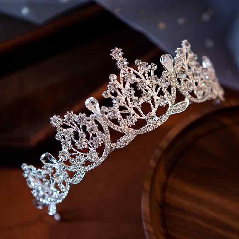 ヘッドドレス レディース ウェディング ブライダル プリンセス クラウン クリスタル 髪飾り ヘアアクセサリー 結婚式 披露宴 二次会 誕生日 パーティー 発表会 華やか 上品 高見え かわいい