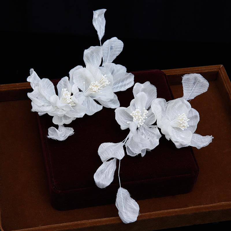 髪飾り ウェディング ブライダル 花嫁 手作り ハンドメイド 絹シフォン チュール 花モチーフ ドリーミー 夢幻 スイート ナチュラル エレガント 万能 アップヘア 結婚式