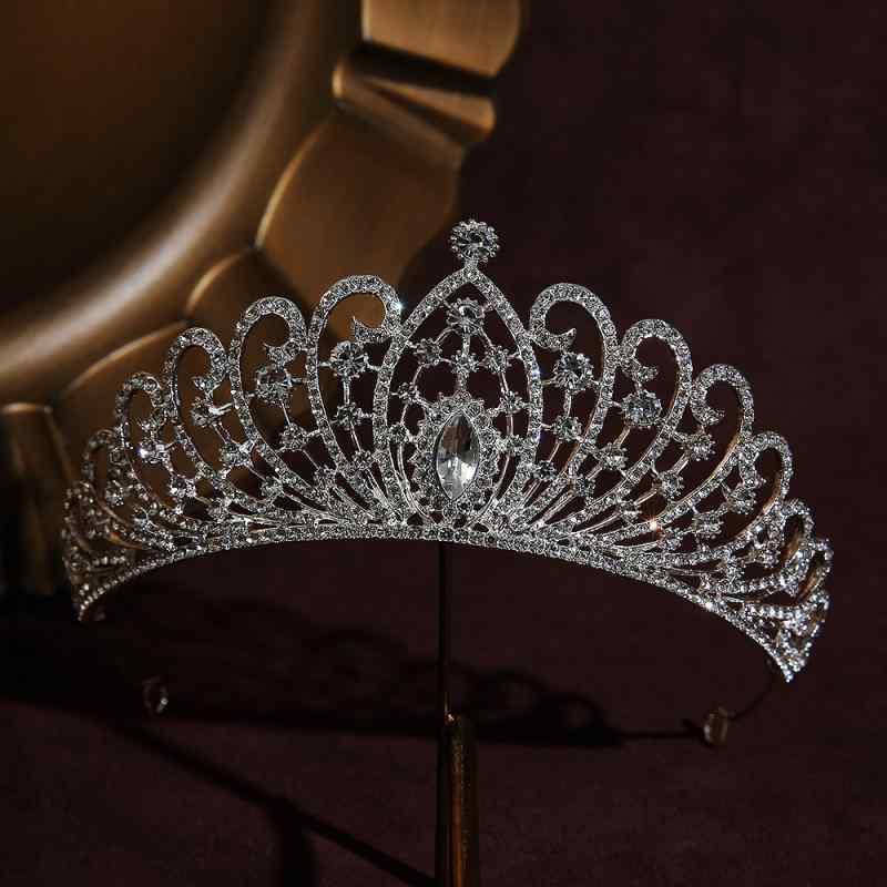 ヘッドドレス ティアラ 花嫁 ウェディング ブライダル 輝く 華やか 高級感 バロック レトロ エレガント..