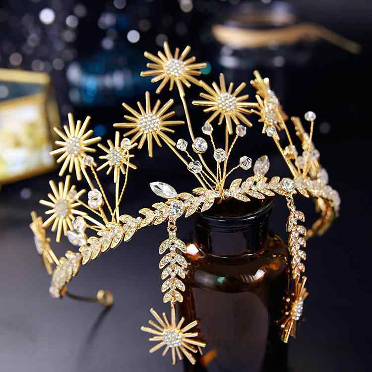 ・主な素材: 合金・スタイル: シンプル・対象: レディース・モチーフ: 花柄・加工: 手作り・適用シーン: 結婚式、誕生日、旅行記念、祝日、新築祝い、展示会、販促イベント・カテゴリ: ヘッドドレス