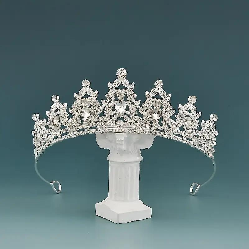 ヘアアクセサリー 女の子 子供 ベビー プリンセス 王冠 クラウン レトロ シンプル クリスタル 髪飾り 誕生日 パーティー 発表会 イベント 舞台 結婚式 入園式 卒園式 七五三 記念日 フォト撮影 シルバー ゴールド ピンク レッド ブルー(x2)