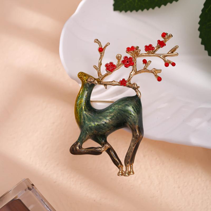 ブローチ レディース 女性用 欧米風 ファッション エナメル彩色 小鹿モチーフ 高級感 上品 おしゃれ 多..