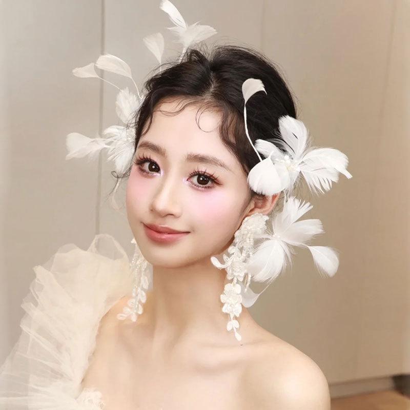 髪飾り レディース 花嫁 ウェディング ブライダル 結婚式 前撮り フォトウェディング 繊細 上品 エアリ..