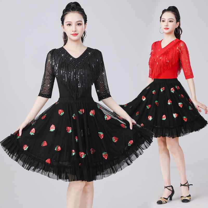 ダンスウェア レディース 社交ダンス ステージ衣装 発表会 広場ダンス ジルバ 水兵ダンス トップス スパンコール スカート 上下セット 再生繊維素材 着心地快適 おしゃれ 華やか ショート丈