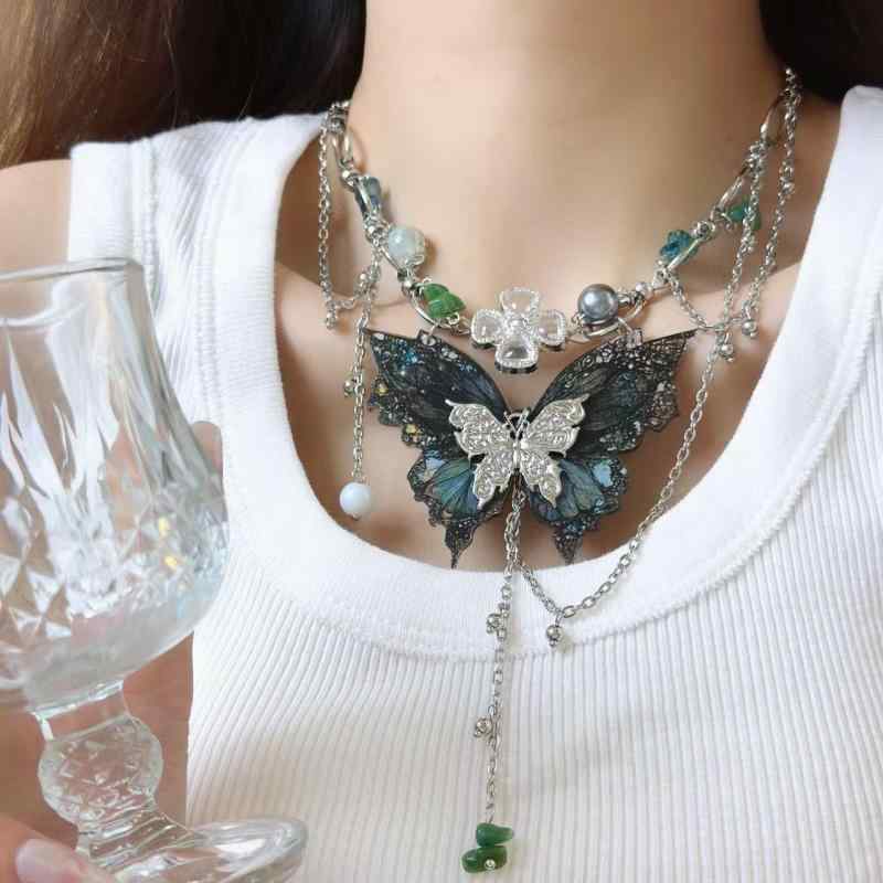 ネックレス レディース 二連 蝶々 バタフライ チョーカー 鎖骨チェーン 電気メッキ加工 合金製 繊細 上..