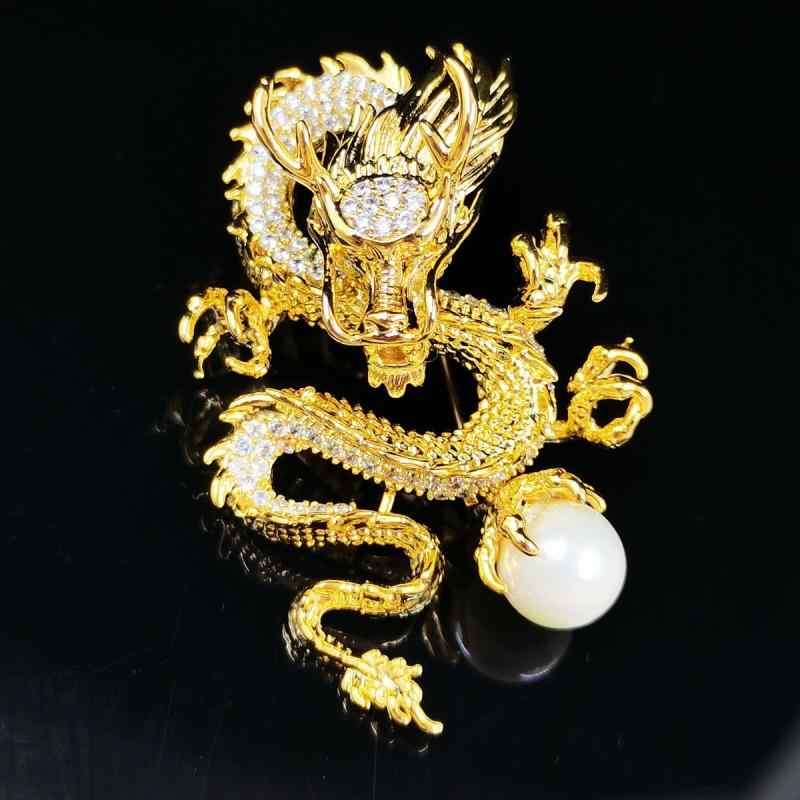 ブローチ メンズ レディース 金龍 宝珠 ドラゴン 重厚感 ジルコニア マイクロセッティング エスニック風 オリエンタル風 エレガント 上質 コート スーツ アクセサリー コサージュ パーティー 結婚式 入学式 卒業式 プレゼント ギフト 華やか(x2)