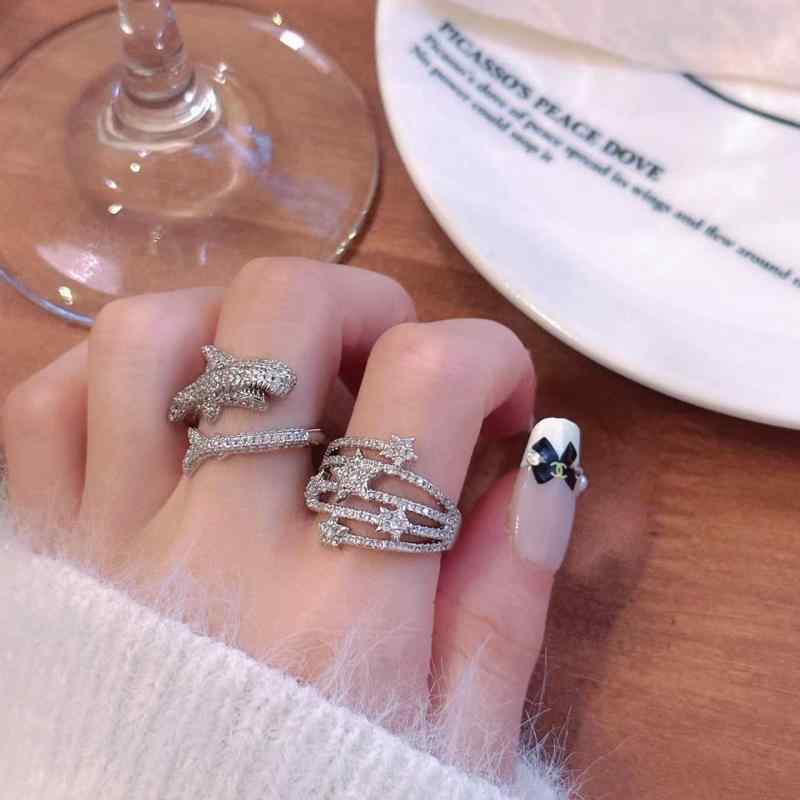 ・タイプ: 調節可能・素材: 銅・デザイン: 星形・加工: マイクロセッティング・人気要素: 五角星・スタイル: ファッションOL・カテゴリ: アクセサリー・対象: レディース
