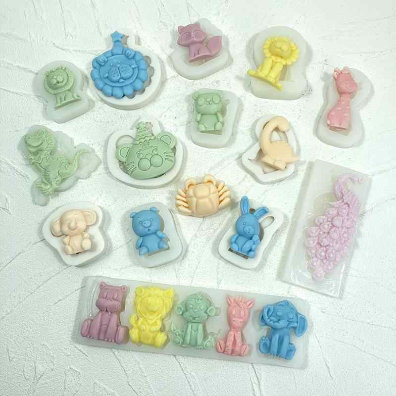 製菓用シリコンモールド アニマルキャラクター フォンダン チョコレート ムース ケーキ デコレーション..