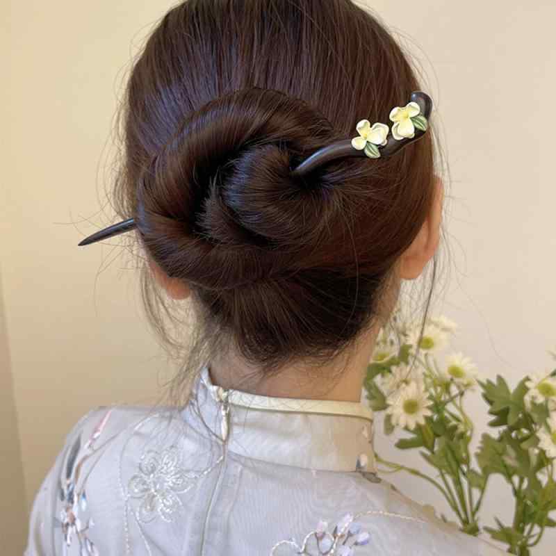 ・素材: 木・スタイル: 新中式・デザイン: 花卉・カラー: 梔子花木簪・人気要素: 発簪・カテゴリ: 頭飾