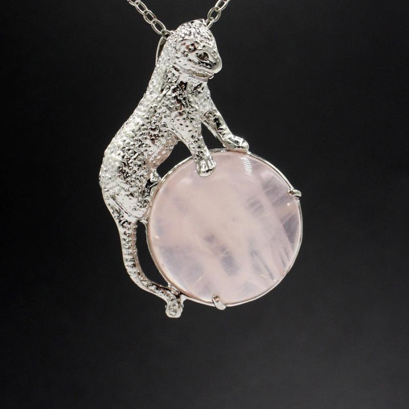 Chromium - ペンダント 水晶 天然石 ヒョウモチーフ 幾何学デザイン シンプル ファッション アクセサリー ネックレス 上品 オフィス カジュアル 通勤 ポリッシュ仕上げ