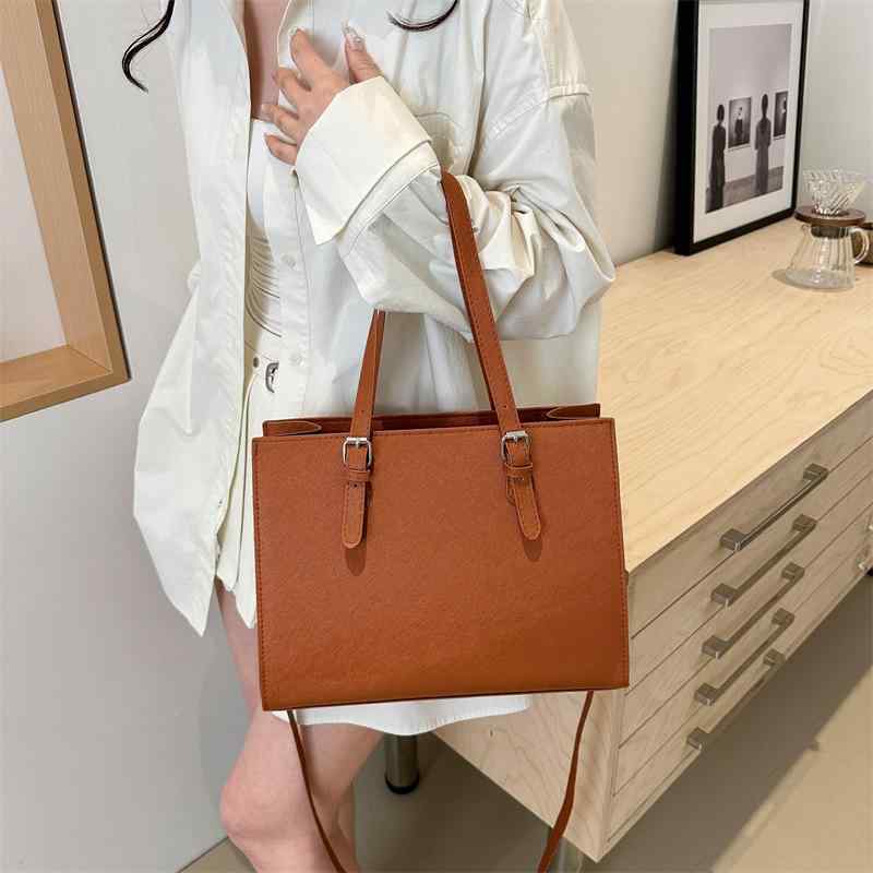 バッグ レディース トートバッグ 大容量 肩掛け 手提げ ファスナー付き 内ポケット PUレザー 合皮 無地 シンプル トレンド おしゃれ 上品 高見え 通勤 通学 旅行 デイリーユース