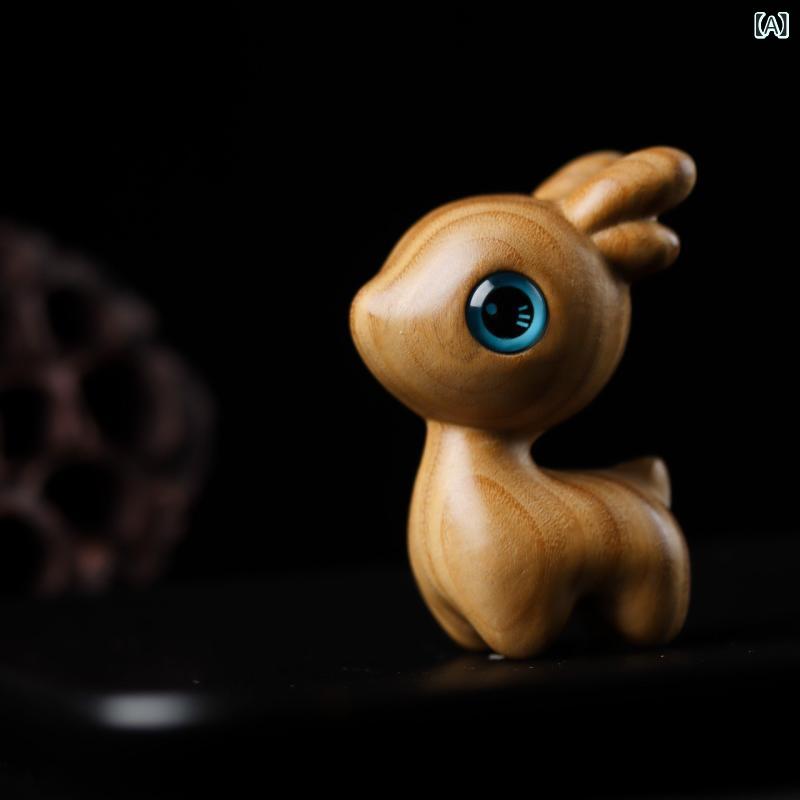 置物 メンズ 緑檀 無垢材 彫刻 キャラクター 夢喰い鹿 ハンドメイド シンプル かわいい 癒し系 茶寵 工芸品 オブジェ 卓上飾り ミニサイズ secure-depo-10924602 セキュアデポ サンプル画像2