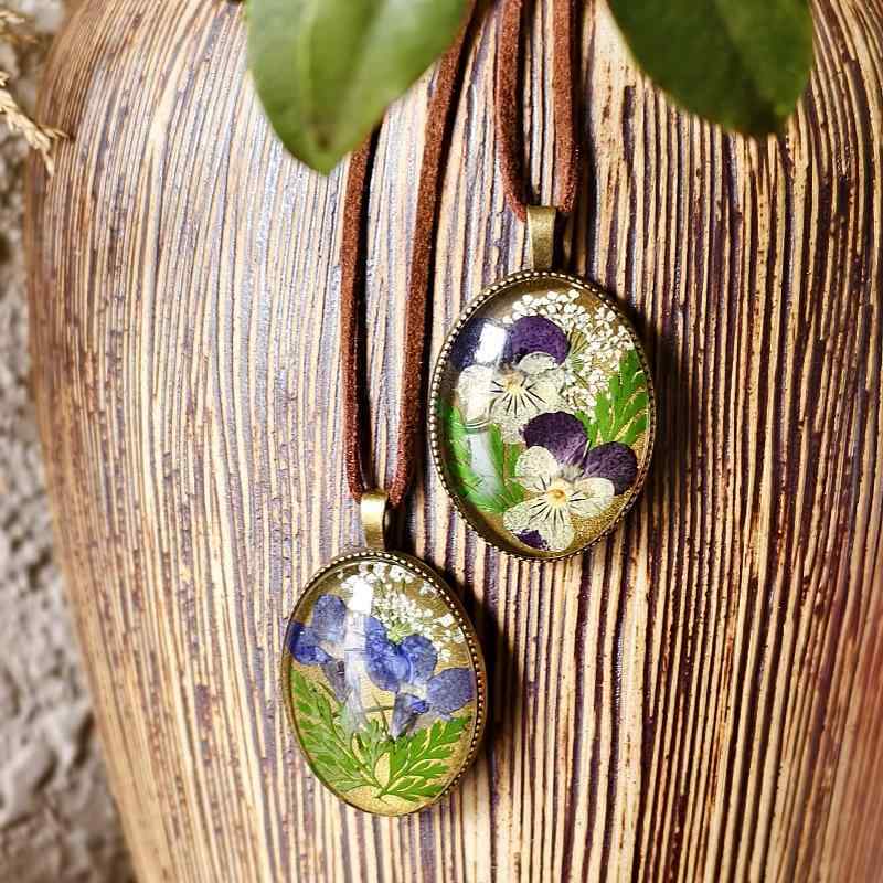 アクセサリー レディース オリジナルデザイン ハンドメイド ナチュラル レトロ アンティーク調 ロベリア パンジー 三色すみれ 本物ドライフラワー プリザーブドフラワー ロングネックレス セーターネックレス ブローチ(4.0)