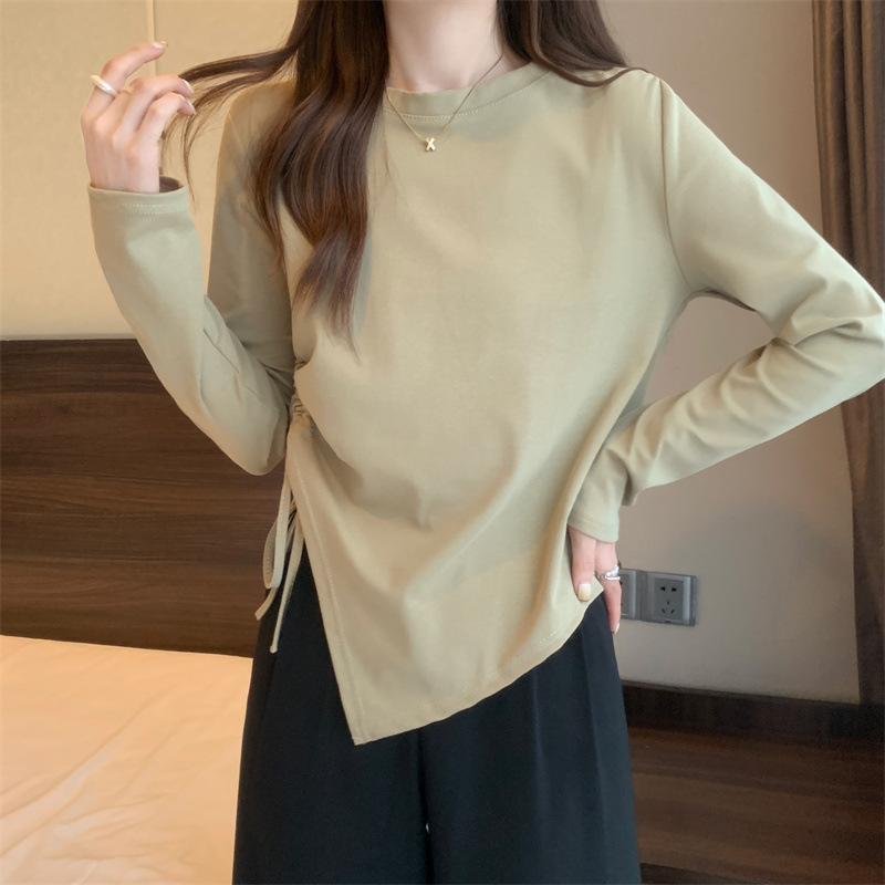 乐天商城 - Tシャツ レディース 着痩せ効果 アシンメトリー ドローストリング デザイン ラウンドネック プルオーバー ギャザー 切り替え 長袖 韓国ファッション 春夏 デイリーユース インナー トップス ポリエステル
