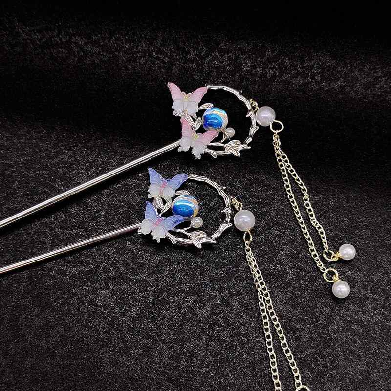 簪 レディース 蝶々 揺れる タッセル 古風 レトロ ヴィンテージ 個性的 高級感 新中華風 漢服 和装 浴..