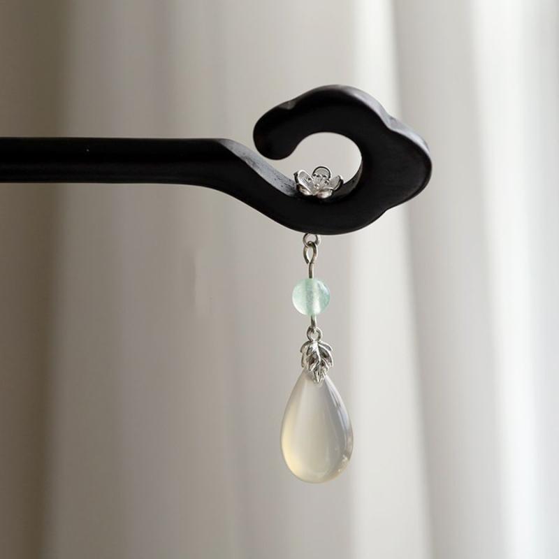 かんざし 透明感あふれる 水滴モチーフ 黒檀 上品な 古典風 チャイナドレス 盤髪 まとめ髪用 新中式 モダンチャイニーズ 髪飾り ヘアアクセサリー 和装小物