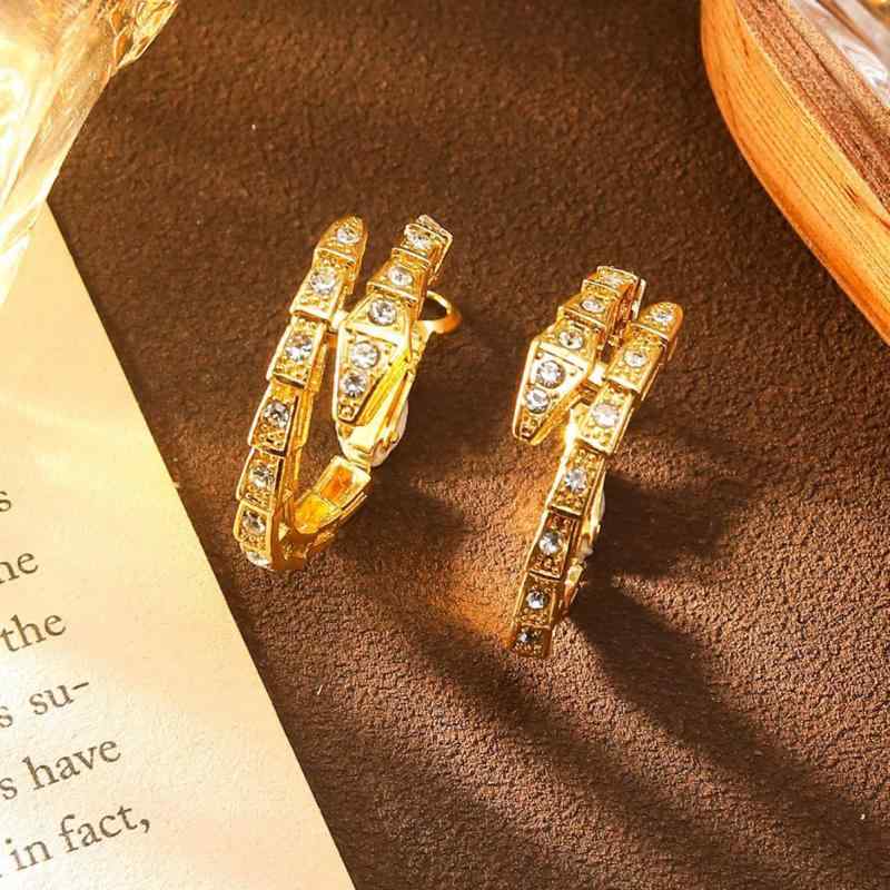Demantoid - イヤーカフ レディース 軽奢 煌めくジルコニア スネークモチーフ 個性的 おしゃれ 高級感 万能 ピアス フープイヤリング S925シルバーポスト