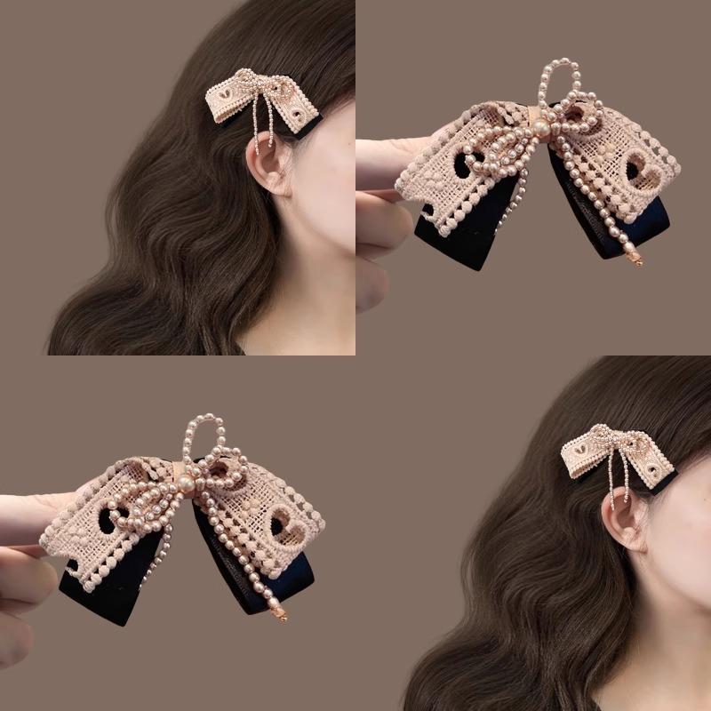 ・主な素材: 模造パール・スタイル: シンプル・加工方法: 手作業・ヘアクリップ種類: 前髪クリップ・カラー展開: ブラックミルクティー、カフェブラウン、ブラック、ベージュ・人気要素: 花びら・テイスト: かわいい・スタイル分類: フレッシュスイート・カテゴリ: ヘアアクセサリー・対象: レディース・モチーフ: 植物花柄