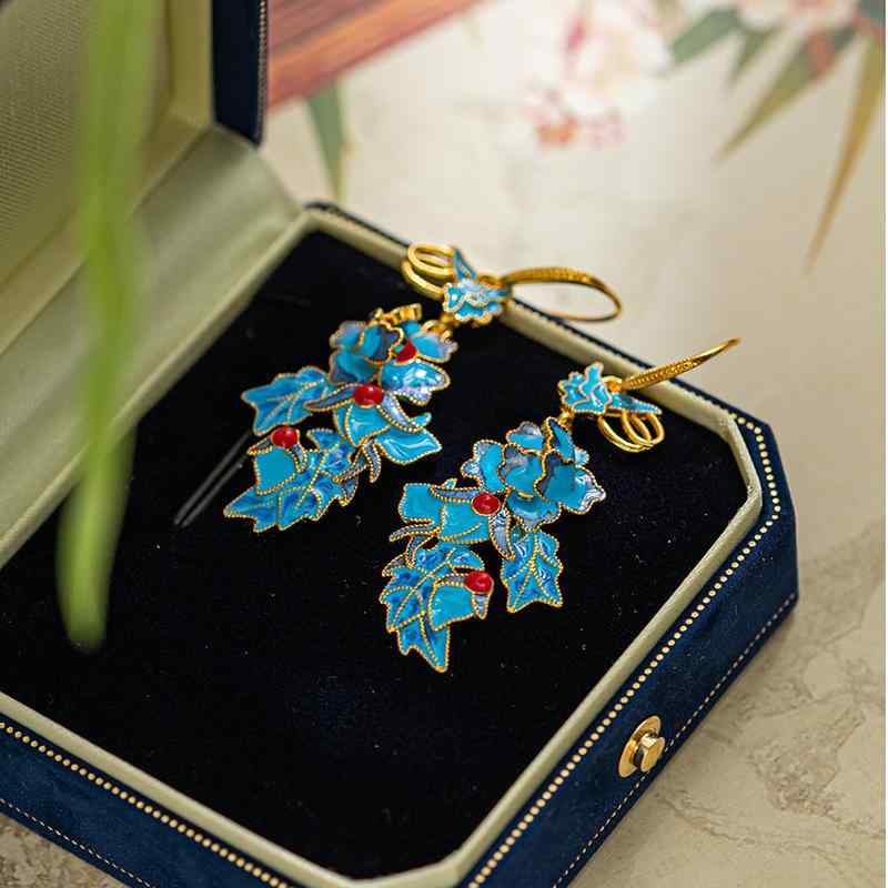 ピアス レディース 中華風 レトロ 花細工 桃の花 七宝焼き 銅製 電気メッキ加工 漢服 チャイナドレス 普段使い 通勤 お出かけ 万能 おしゃれ かわいい イヤリング