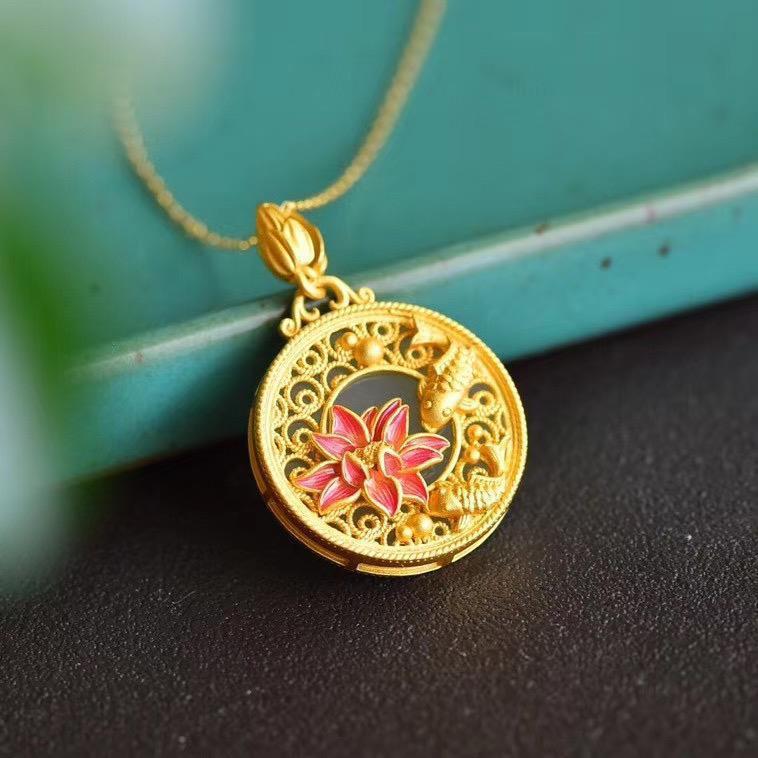 Coral Pink - ネックレス レディース 中国風 レトロ 天然和田玉 蓮 ロータス ペンダント 金メッキ 鎖骨丈 上品 おしゃれ 万能 デイリーユース
