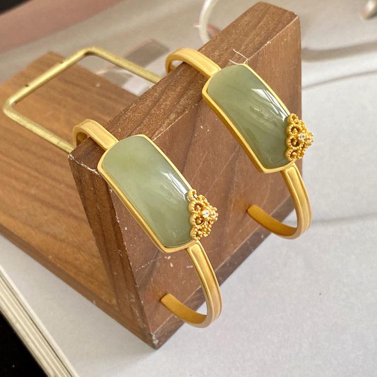 楽天市場】和田玉 バングルの通販