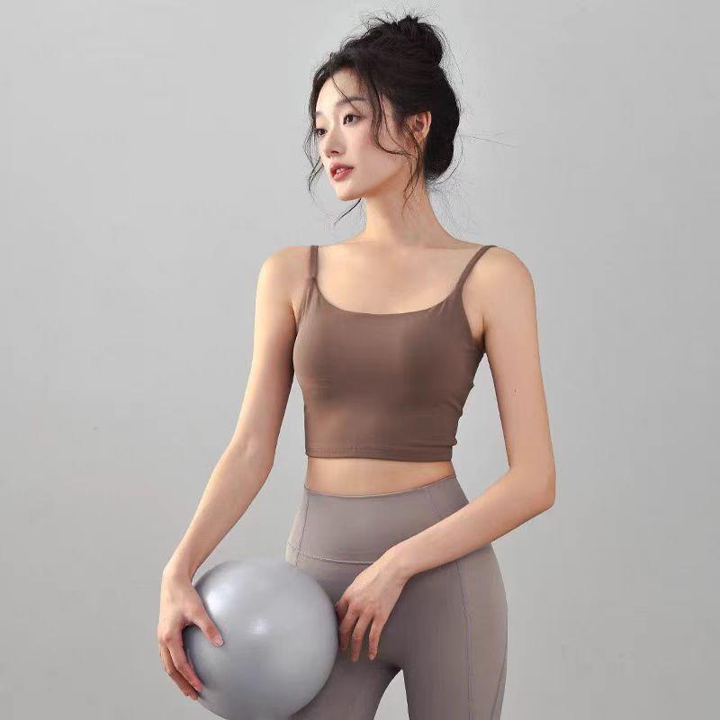 スポーツブラ レディース 揺れない ノンワイヤー 一体型カップ付き Uバック 細ストラップ ヨガ フィットネス トレーニング ランニング 吸汗速乾 タンクトップ オールシーズン