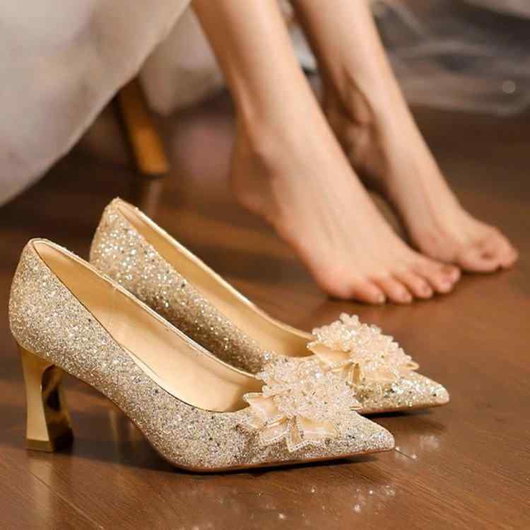 パンプス レディース 浅履き ポインテッドトゥ クリスタル ゴールド ラメ ハイヒール 太ヒール 結婚式 披露宴 二次会 お呼ばれ パーティー ウェディング ブライズメイド 2WAY secure-depo-10960564 セキュアデポ パッケージ画像