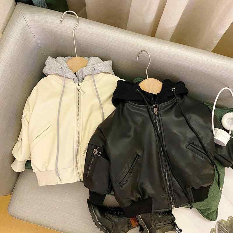 ジャケット 男の子 キッズ ジュニア フェイクレザー 厚手 裏起毛 フード付き 重ね着風 韓国ファッション 秋冬 ブラック ベージュ おしゃれ ブルゾン 子供服
