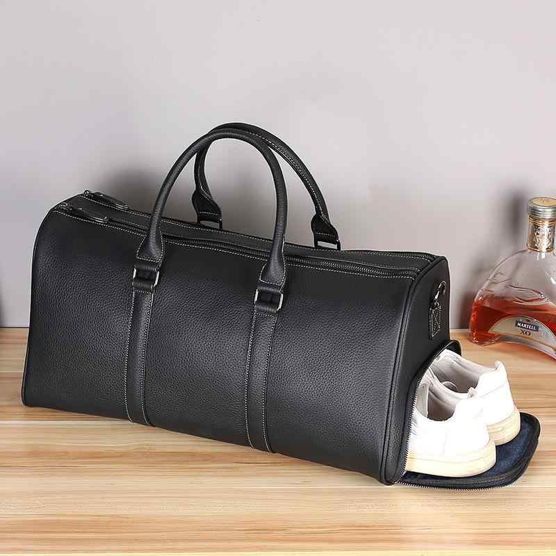 旅行バッグ ユニセックス 本革 牛革 乾湿分離 防水 シューズ収納 ボストン ショルダーバッグ 斜め掛け 手提げ 肩掛け 大容量 多機能 収納 耐久性 スポーツカジュアル シボ革 出張 ジム ブラック